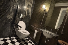 1_adria-